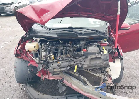 2016 Ford Fiesta Se z USA, uszkodzony, nr VIN 3FADP4BJ7GM166524